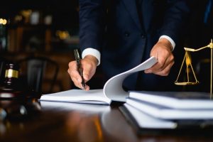 lawyer for contracts